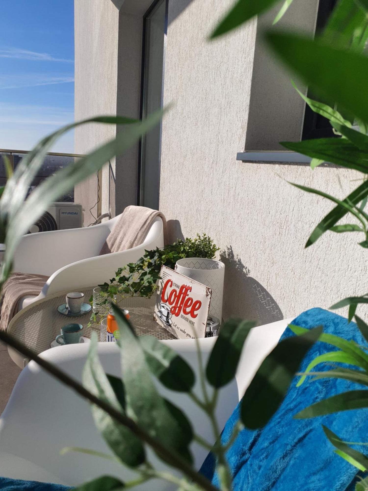 Premium Hils Brauner Studio Bucureşti Eksteriør bilde