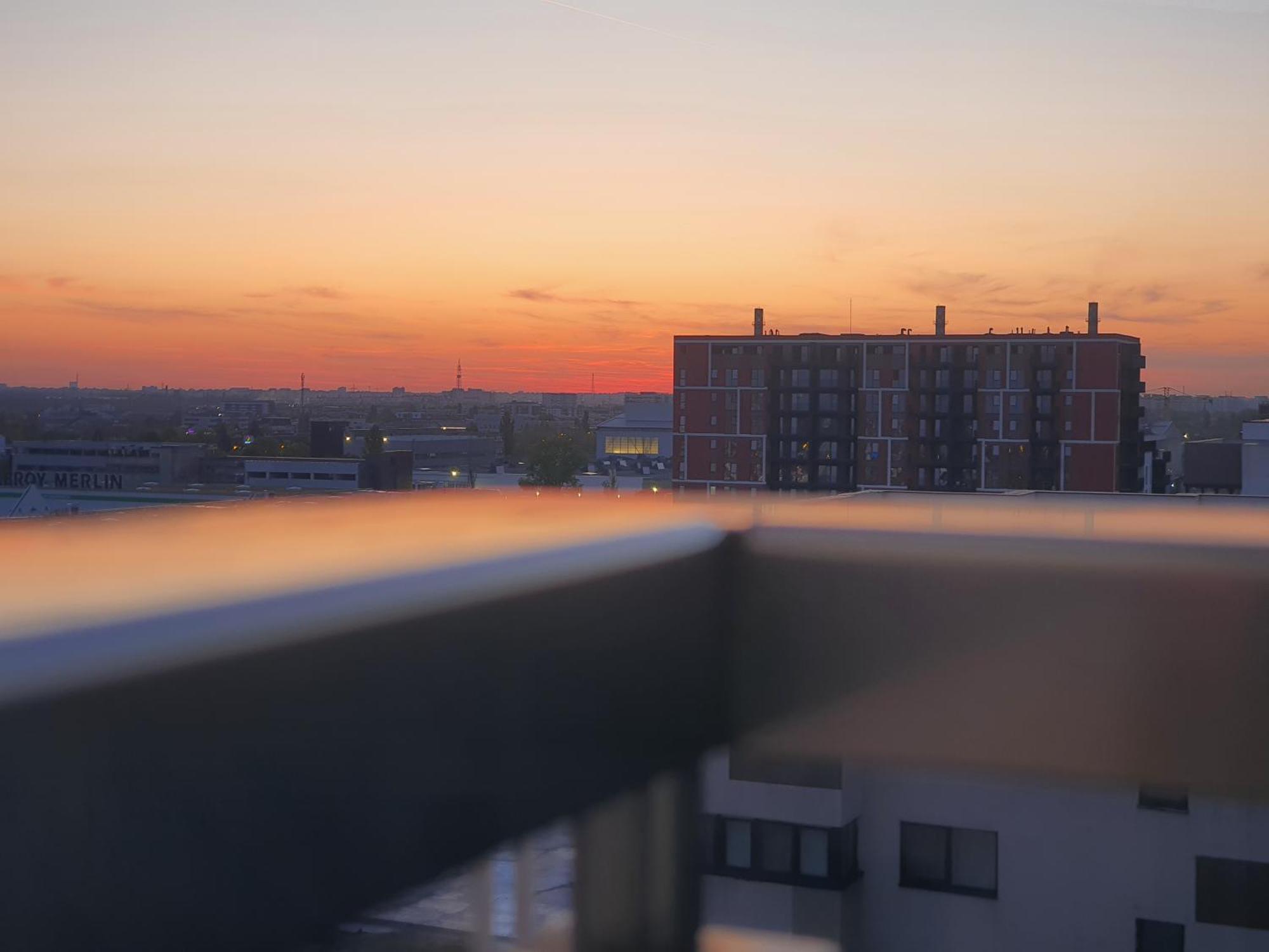 Premium Hils Brauner Studio Bucureşti Eksteriør bilde
