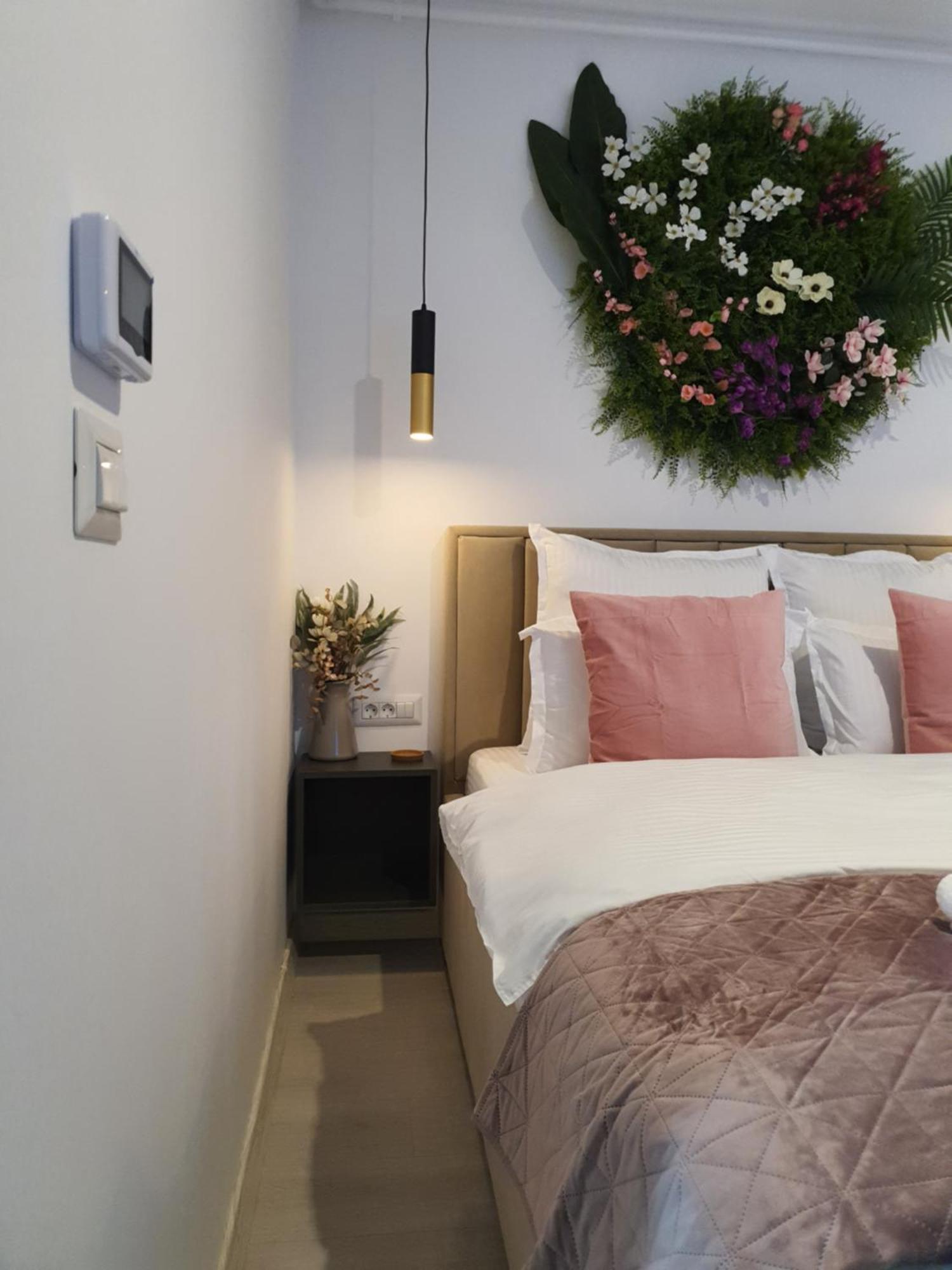 Premium Hils Brauner Studio Bucureşti Eksteriør bilde
